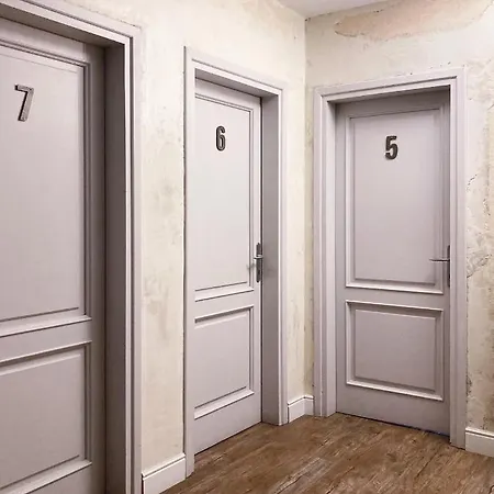 בית הארחה Domus 19 פירנצה