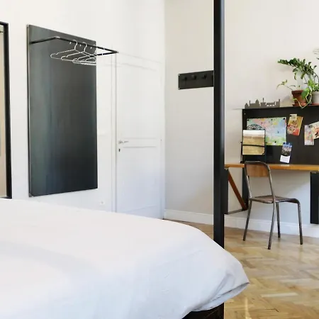 Guest house Domus 19 3*