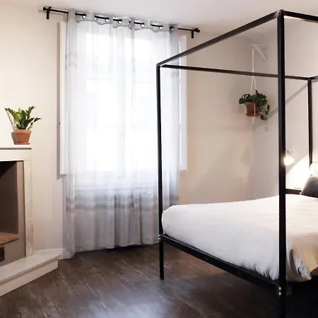 Domus 19 Guest house