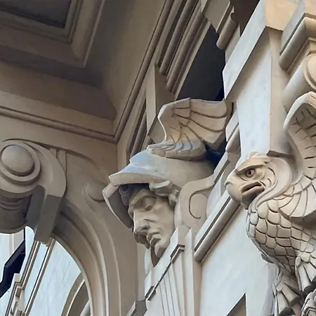 Domus 19 בית הארחה